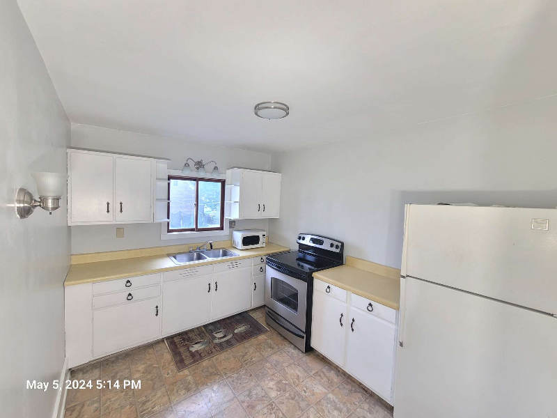 Primary Photo - 411-413 E Mansfield St