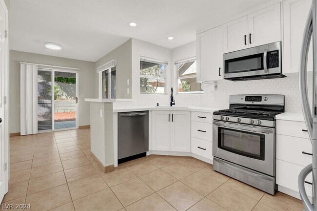 Foto del edificio - 2517 Aberdeen Ln