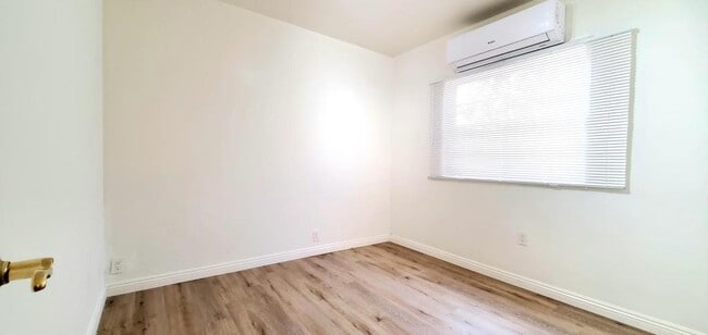Building Photo - 2311 El Paseo