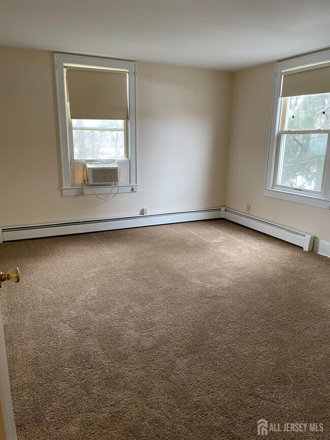 Foto del edificio - 549 Main St