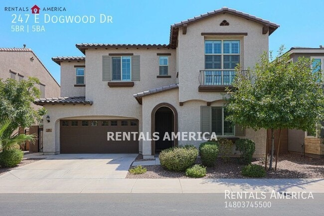 Building Photo - Beautiful 5 Bedroom/4.5 Bath Home in Chand...