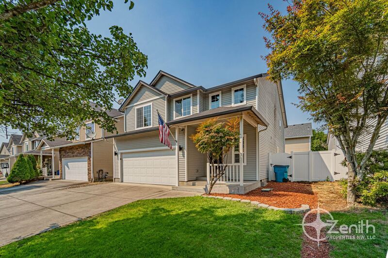Foto principal - 12602 NE 26th St