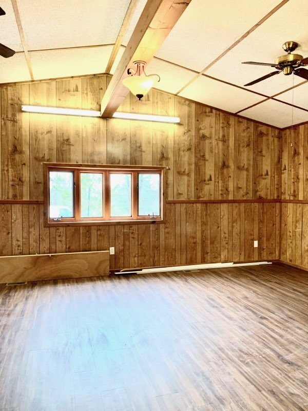 Foto del edificio - Charming 3-Bedroom Home with 2 Full Bathro...