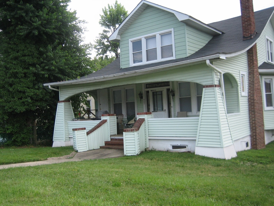 4207 Wilkens Ave, Baltimore, MD 21229 Apartments in Baltimore, MD