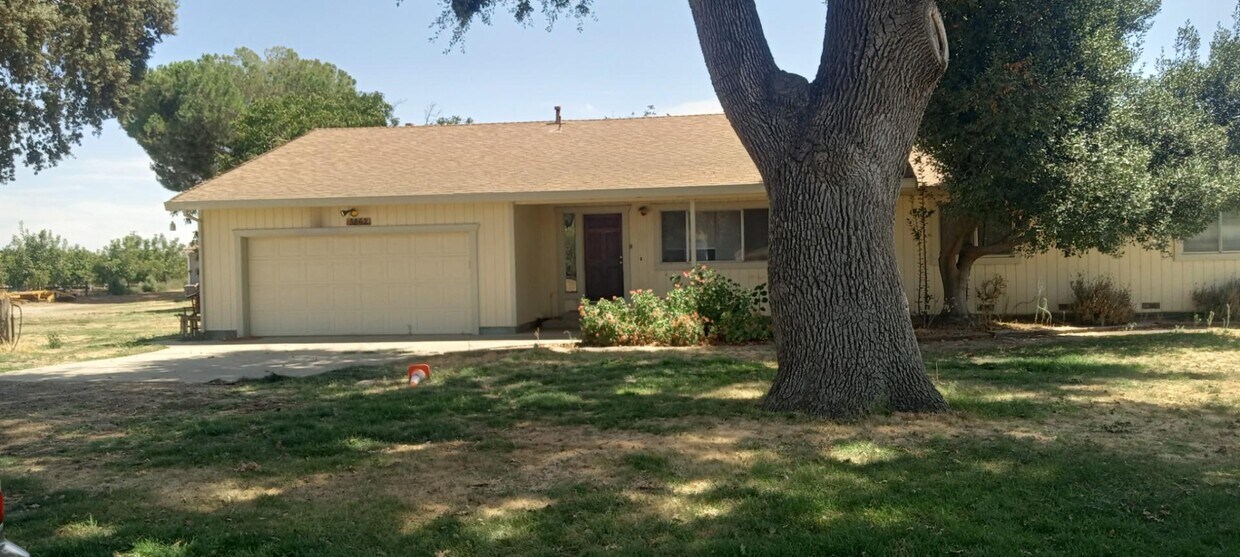 Foto principal - 3862 Garden Hwy