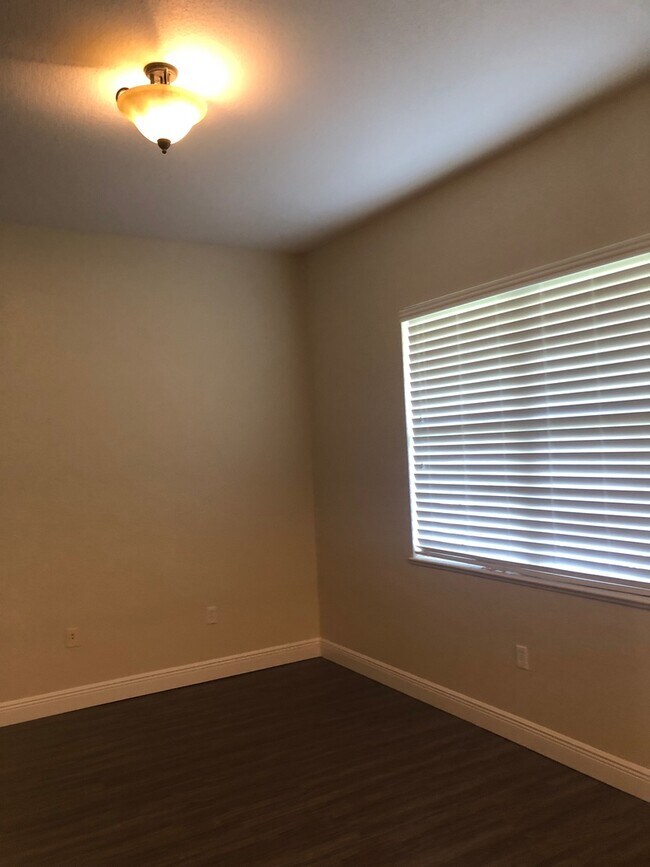 Foto del edificio - Large House with Bonus Room