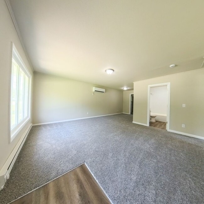 Building Photo - Updated 3 Bedroom with Attached Garage