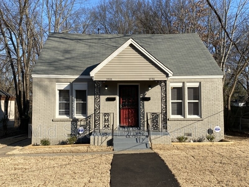 Foto principal - 3590 Bowen Ave