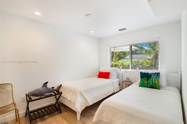 Foto del edificio - 3030 NW 1st Ave