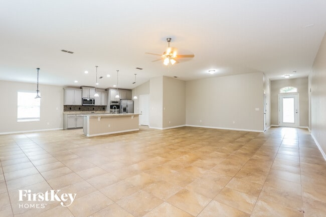 Building Photo - 12367 Hagan Creek Dr