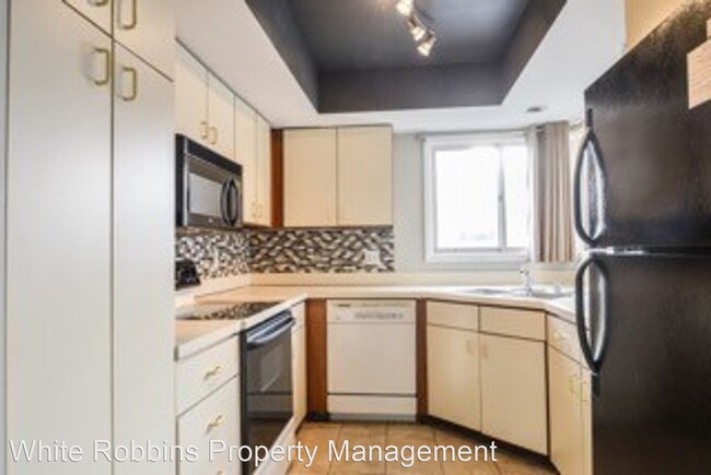 Building Photo - 1 br, 1 bath House - 2702 Creekside Drive