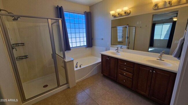 Foto del edificio - 35214 N 34th Ln