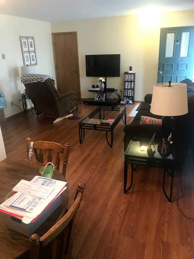 Foto principal - 2215 3rd St SW