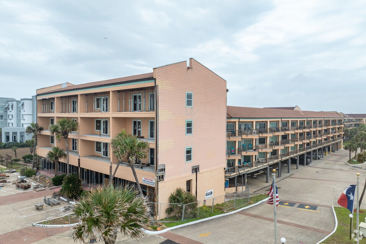 Foto del edificio - Maravilla Condominiums