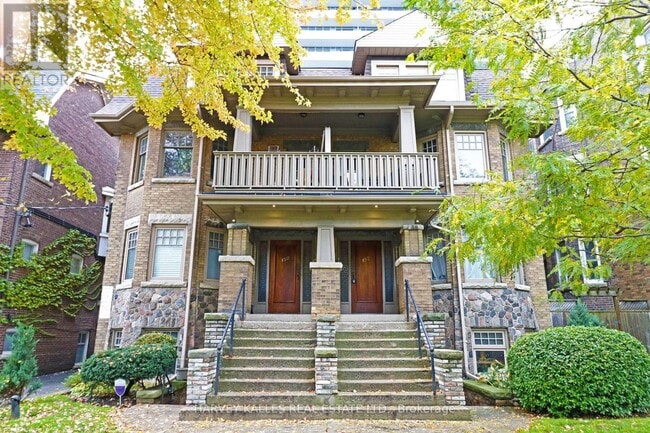 Building Photo - 152 Hilton Ave