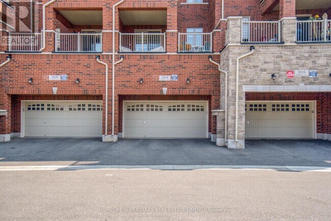 Photo du bâtiment - 3018 Eighth Line