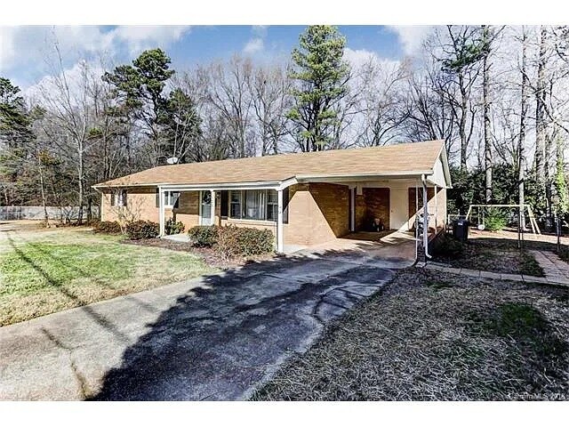 Primary Photo - 123 Burton Hills Cir
