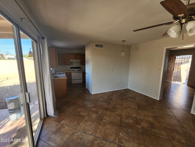 Building Photo - 4108 N 105th Dr