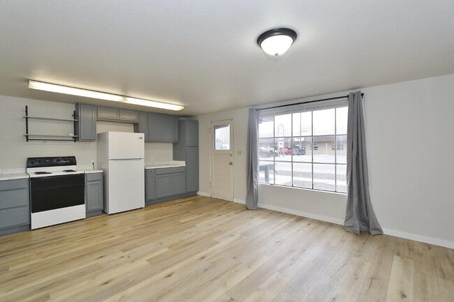 Foto del edificio - 812 S Washington Ave