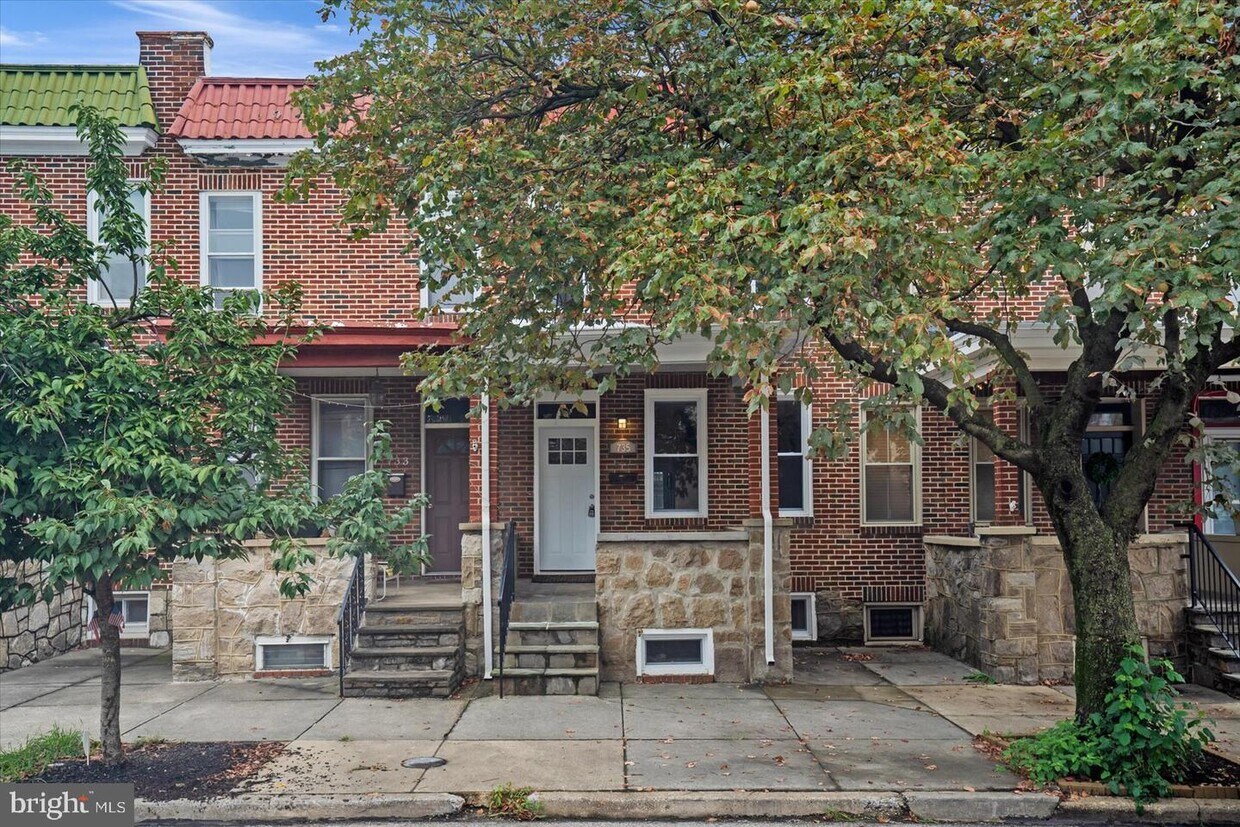 735 Grundy St, Baltimore, MD 21224 Townhome Rentals in Baltimore MD
