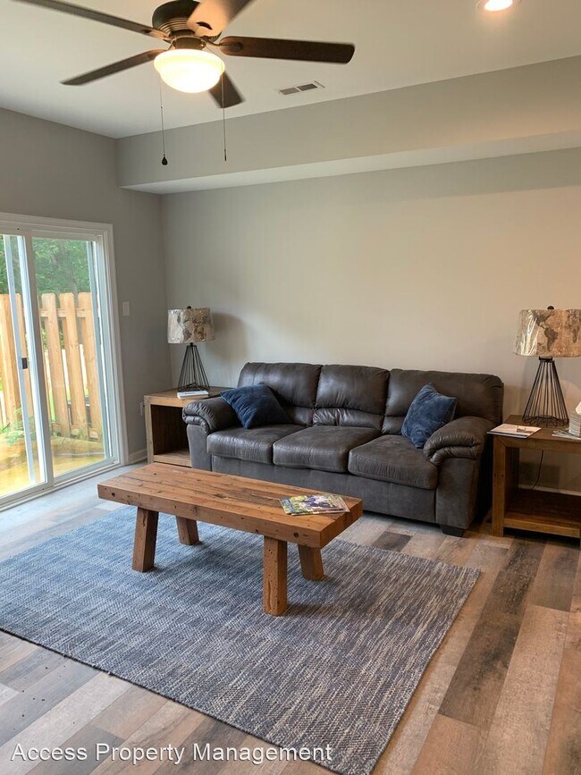 Foto del edificio - 3 br, 2.5 bath House - 112 Bird Road