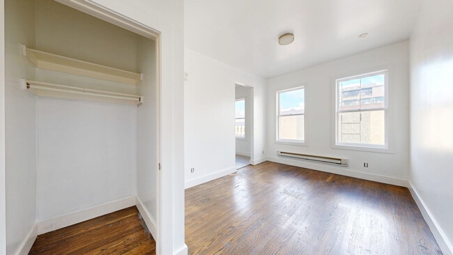 Building Photo - 555 Eddy St