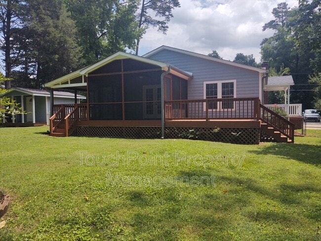 Building Photo - 4936 Lochlain Dr