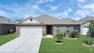 Building Photo - 2214 Welborn Dr