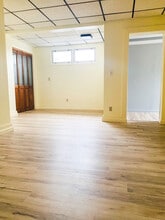 Building Photo - 148 N Champlain St