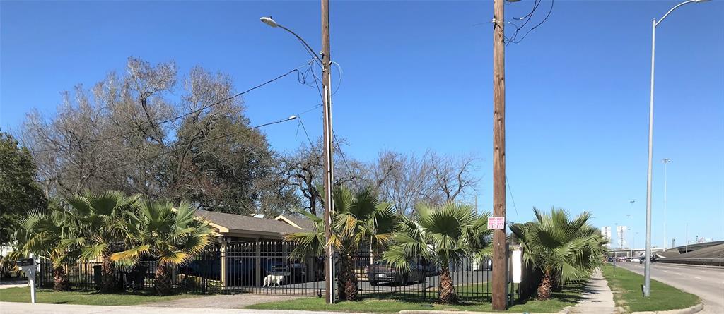 Primary Photo - 3425 Hurley St