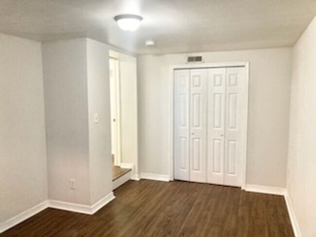 Foto del edificio - 1944 Cecil B. Moore Ave