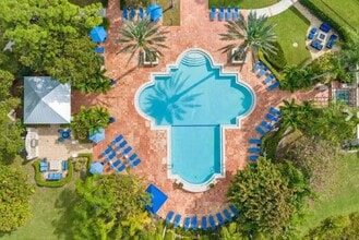 Building Photo - 3821 SW Coquina Cove Way