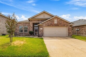 Building Photo - 714 Bastrop Dr