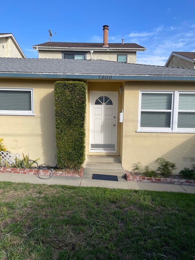 entrada principal - 1800 Green Ln