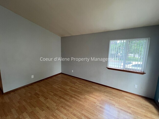 Foto del edificio - 3 bed, 2 bath house in Davis Park