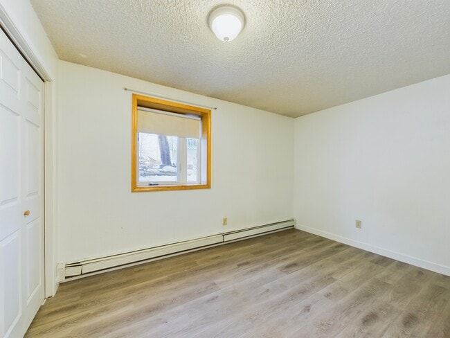 Foto del edificio - 2663 S Turner St