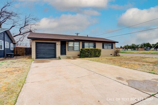 Foto del edificio - Adorable 3/2 Close to Texas Tech!