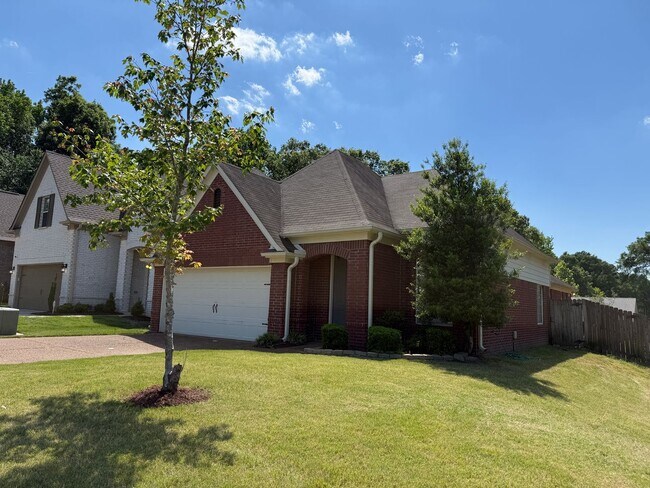Foto del edificio - Gated Community - 3 Bedroom 2 Bathroom Cordova Rental Home