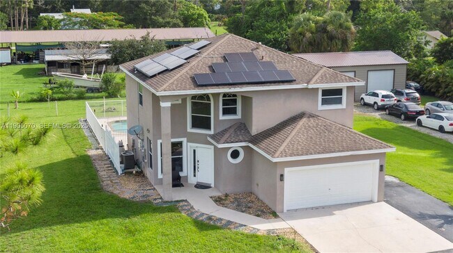 Foto del edificio - 17125 35th Pl N