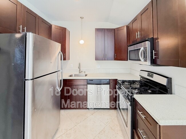 Building Photo - 4448-52 Estrella Ave