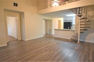 Foto del edificio - 14242 Royal Hill Dr