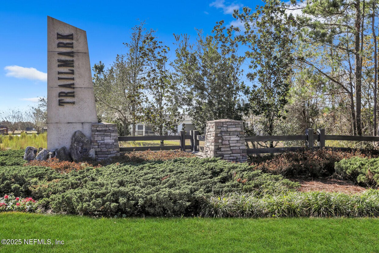Foto principal - 128 Wineberry Ln