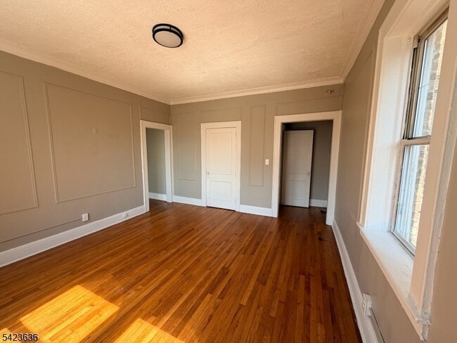 Foto del edificio - 16 Irving Ave