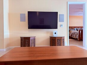 Building Photo - 128 Deer Hound Trail