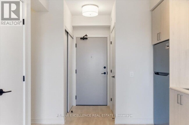 Building Photo - 8020 Derry Rd