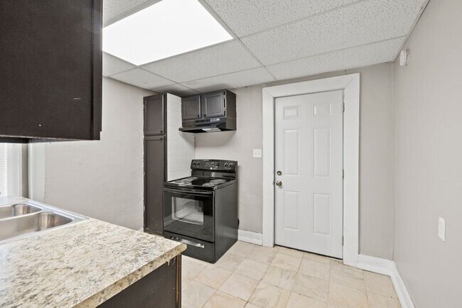 Foto del edificio - 1452 Summit St