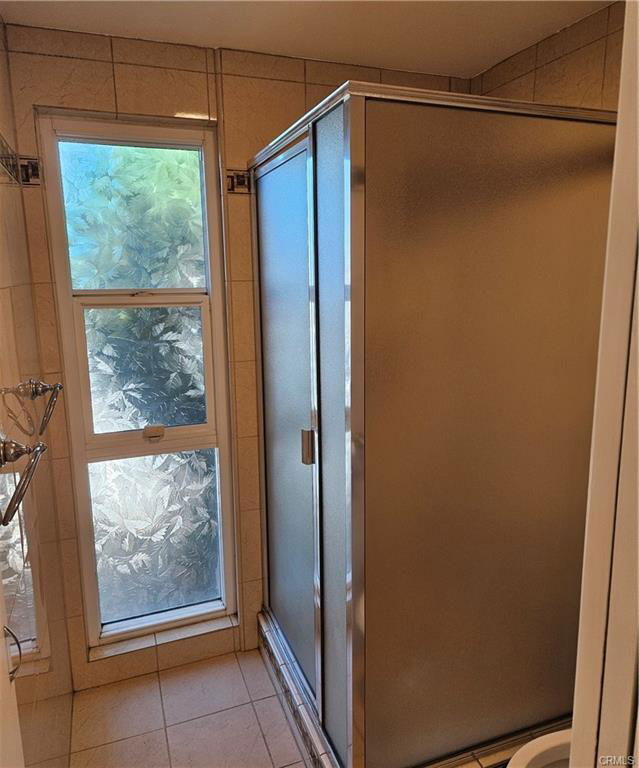 Foto del edificio - 402 E Cypress Ave