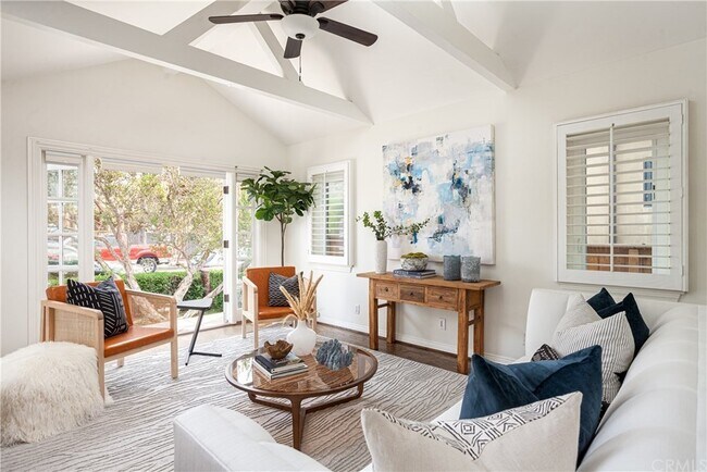 Foto del edificio - 509 Goldenrod Ave