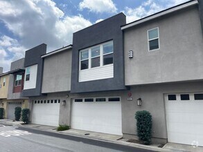 Building Photo - 10541 Wilding Dr