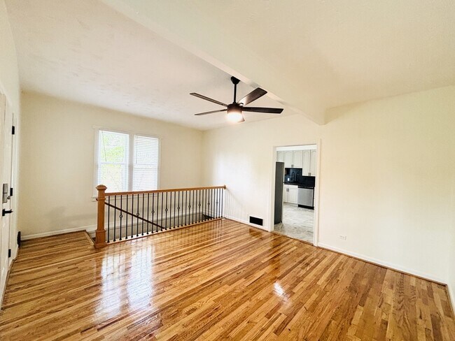 Foto del edificio - 867 Browning Ave